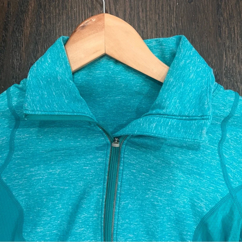 Lululemon Swifty Tech Half-Zip Teal Long Sleeve Top Size 4